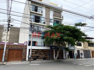 Foto 16 de Venta de acogedor departamento dúplex en 4to piso en una de las zonas residenciales mas exclusivas de la ciudad. Cerca al colegio San José Obrero y Pa