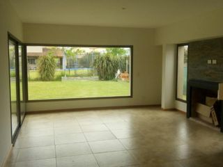 Foto 3 de Tigre, VILLANUEVA B° San Francisco, casa a estrenar