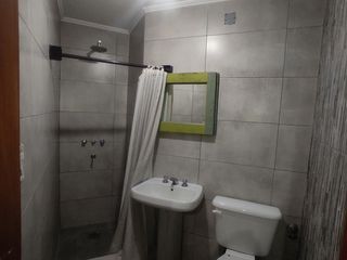 Foto 20 de SE ALQUILA LOCAL  200 M2  EN ABBOTT