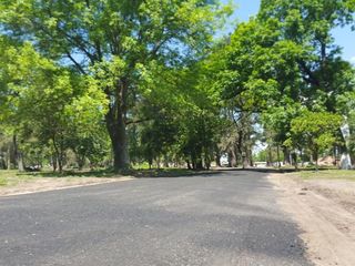 Lote en barrio parque La Arboleda