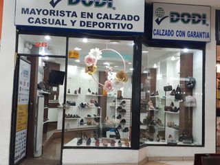 Arriendo Local Comercial de 75 m² en Centro Comercial en Av de La Prensa