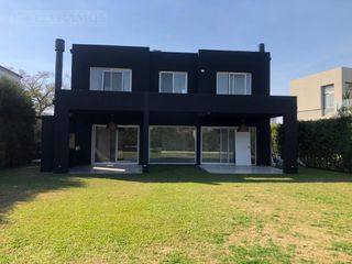 Casa en venta  con 3 dormitorios en  Los Alisos - Nordelta