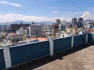 En Venta Oficina 377mtrs, 3 Parqueaderos, av 10 agosto y Roca, Quito