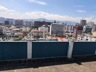 En Venta Oficina 377mtrs, 3 Parqueaderos, av 10 agosto y Roca, Quito