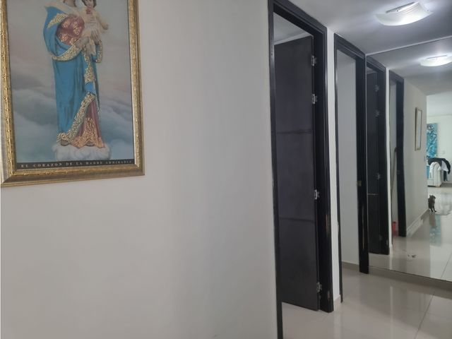 Vendo Apartamento usado en Villa Campestre.