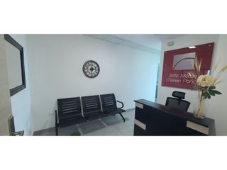 En venta oficina ejecutiva en Manta Business Center