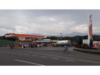 Venta de Estación de Gasolina Ubicada en Guadalajara Buga.