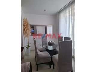 Foto 6 de Siente el placer de vivir en una Casa de dos pisos hermosa y exclusiva, de un área de 300m2, ubicado en un exclusivo lugar, Urb Las Villas Del Sol – V