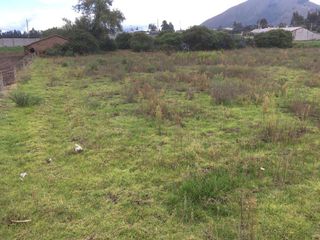 Foto 1 de VENDO  3.700 metros terreno en LATACUNGA 160.000