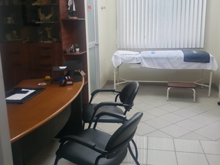 Foto 4 de Consultorio en Venta Clinica kenndy, Alborado, Norte de Guayaquil