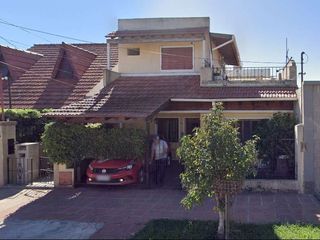 Foto 3 de Casa PH en venta en Villa Luzuriaga