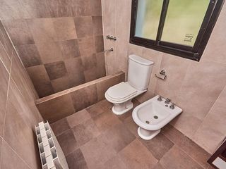 Casa excepcional en Funes Hills Cadaques.