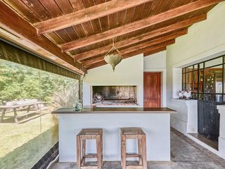 Casa excepcional en Funes Hills Cadaques.