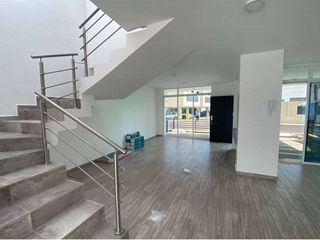 Foto 8 de Casa de Venta en Manta Zona Sur