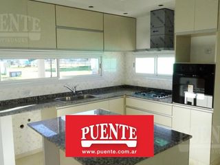 Casa - Barrio San Felipe