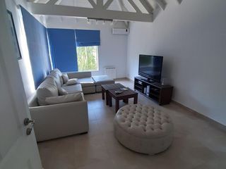 Foto 10 de Venta de casa 9 ambientes en Pinamar en Terrazas al Golf