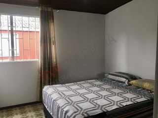 Venta casa localidad de Engativá Álamos Norte Bogotá  Colombia-9328