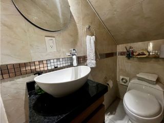 Foto 4 de SE VENDE CASA REMODELADA EN EL BARRIO BAVARIA , SANTA MARTA
