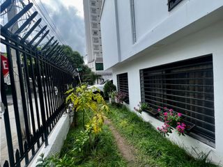 Foto 15 de SE VENDE CASA REMODELADA EN EL BARRIO BAVARIA , SANTA MARTA