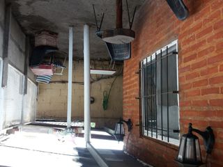 Foto 10 de Casa en venta - 4 Dormitorios 2 Baños - 200Mts2 - Quequén