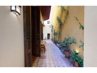 VENTA -  Hotel estilo art noveau San Telmo.