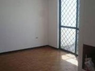 Foto 1 de VENTA DE CASA SECTOR EL INCA SEMI REMODELADA 2 PISOS 3 DORMITORIOS