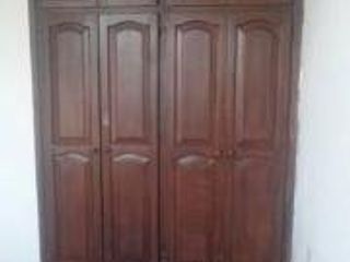 Foto 6 de VENTA DE CASA SECTOR EL INCA SEMI REMODELADA 2 PISOS 3 DORMITORIOS