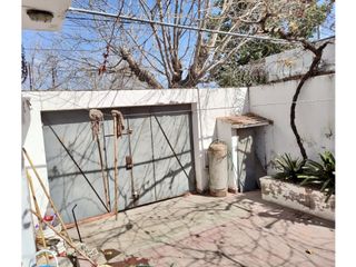 Foto 13 de VENTA DE HERMOSA CASA ESQUINA Y DPTO, ZONA CÉNTRICA RIVADAVIA-MZA