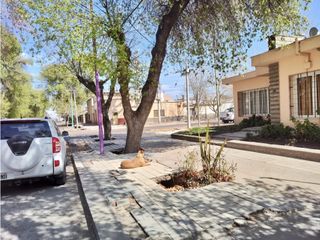 Foto 14 de VENTA DE HERMOSA CASA ESQUINA Y DPTO, ZONA CÉNTRICA RIVADAVIA-MZA