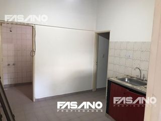 PH 2 AMB. EN PLANTA ALTA  - JOSE LEON SUAREZ
