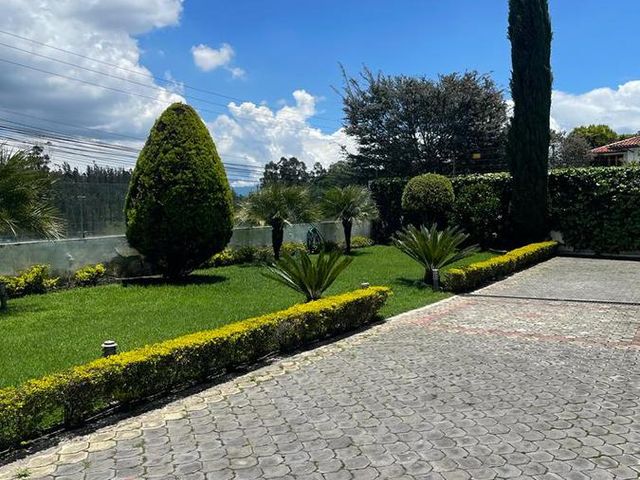 Casa en renta en Cumbayá