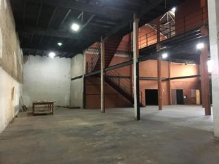 Foto 4 de Galpón 1300m2 Internos en 2 Plantas, apto usos varios