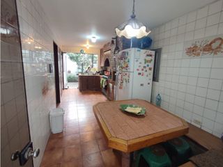 Foto 8 de LA MOLINA - VENTA LINDA CASA - ÁREA 300 m2