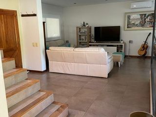 Foto 13 de Casa en venta - 4 Dormitorios 5 Baños - Cocheras - 850Mts2 - Escobar