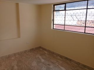 Venta Casa Rentera Centro Norte de Quito $137.500