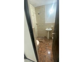 Foto 8 de ALQUILO CASA USO COMERCIAL EN CIUDAD 2000