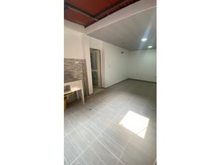 Foto 7 de ALQUILO CASA USO COMERCIAL EN CIUDAD 2000