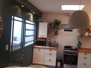 Foto 8 de CASA DE 4 AMBIENTES CON GARAGE , RECIEN REFACCIONADA, IMPECABLE , CON GARAGE, EXCELENTE UBICACION , VILLA LURO