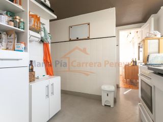 Palermo Arenales y Araoz Alquiler 3 ambientes con depenendencias y cochera Piso 12 super Soleado!
