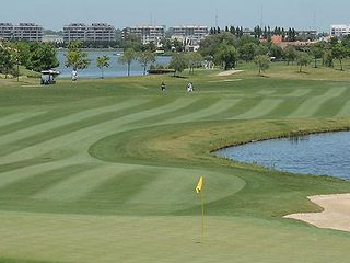 Foto 8 de Espectacular casa en venta al lago central en el Golf