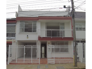 En venta casa vehicular totalmente remodelada la Victoria, Bucaramanga