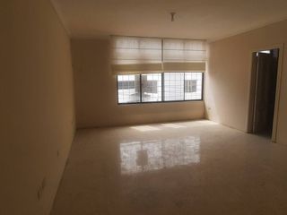 Foto 5 de SE VENDE AMPLIO DEPARTAMENTO EN LOMAS DE URDESA DE 4 DORMITORIOS