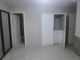 Foto 19 de SE VENDE AMPLIO DEPARTAMENTO EN LOMAS DE URDESA DE 4 DORMITORIOS