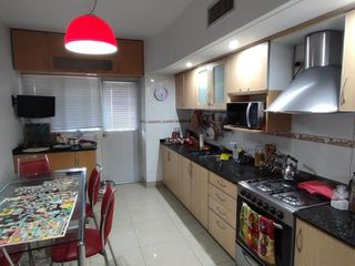 Foto 2 de Departamento en venta en Ramos Mejia Sur