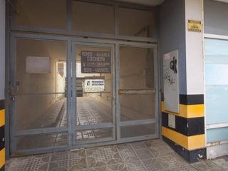 Foto 2 de OPORTUNIDAD - COCHERA EN VENTA