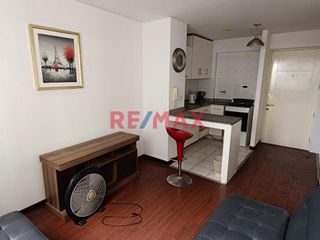 Foto 8 de 🏙️ ¡Vive en las alturas de la ciudad con todo al alcance de tu mano! 🌟

Alquila tu departamento amoblado de 1 habitación en el piso 11 de la Av. Are