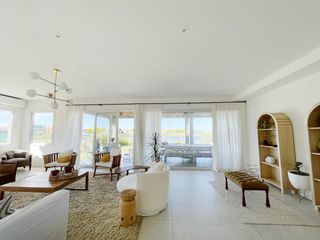 Foto 1 de VALERIA LOPEZ PROPIEDADES I ESPECTACULAR CASA VISTA AL LAGO