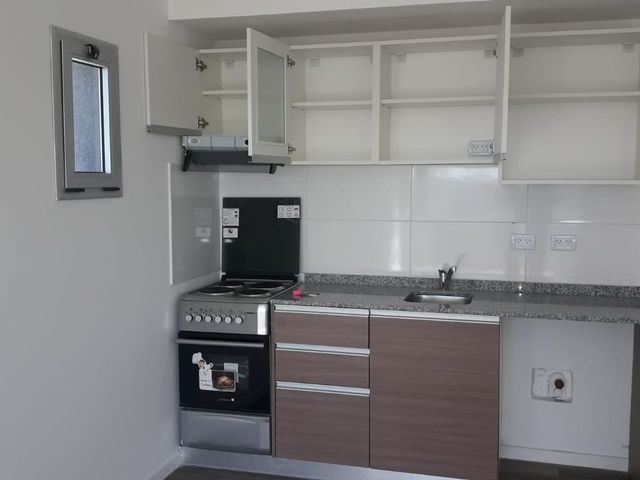 Departamento en venta 2 ambientes en Escobar .