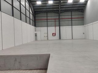 Foto 5 de RENTO BODEGA  UBICADO EN UN COMPLEJO INDUSTRIAL CON USO DE SUELO I2 - SECTOR PIFO