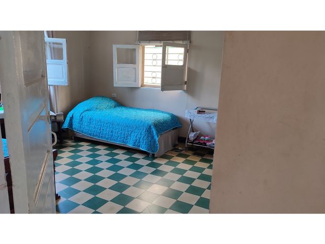 Vendo Casa amplia - sector Bellavista